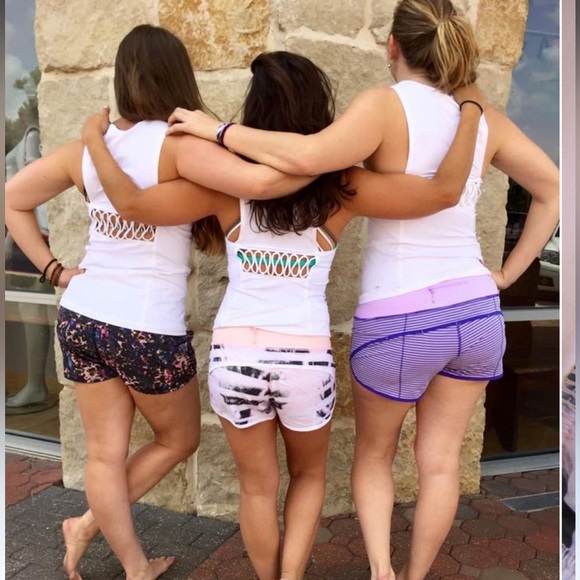 Lululemon Speed shorts size 4 pink white sunset stripe quartz - Picture 3 of 6